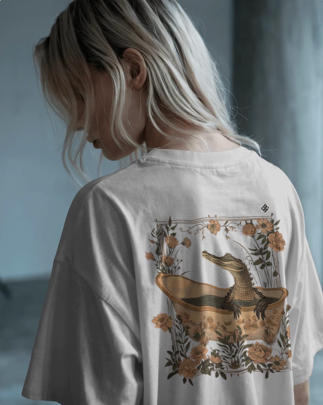 VINTAGE REPTILE FLORAL BATH T-SHIRT