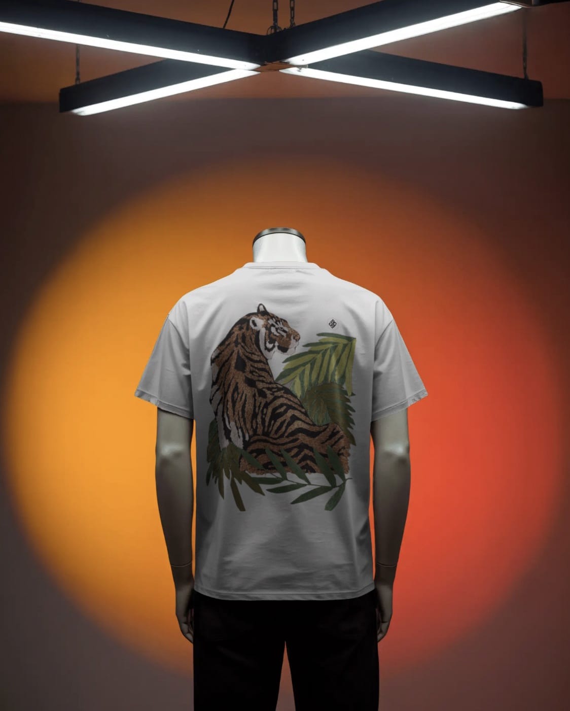 GREEN LEAF TIGER T-SHIRT
