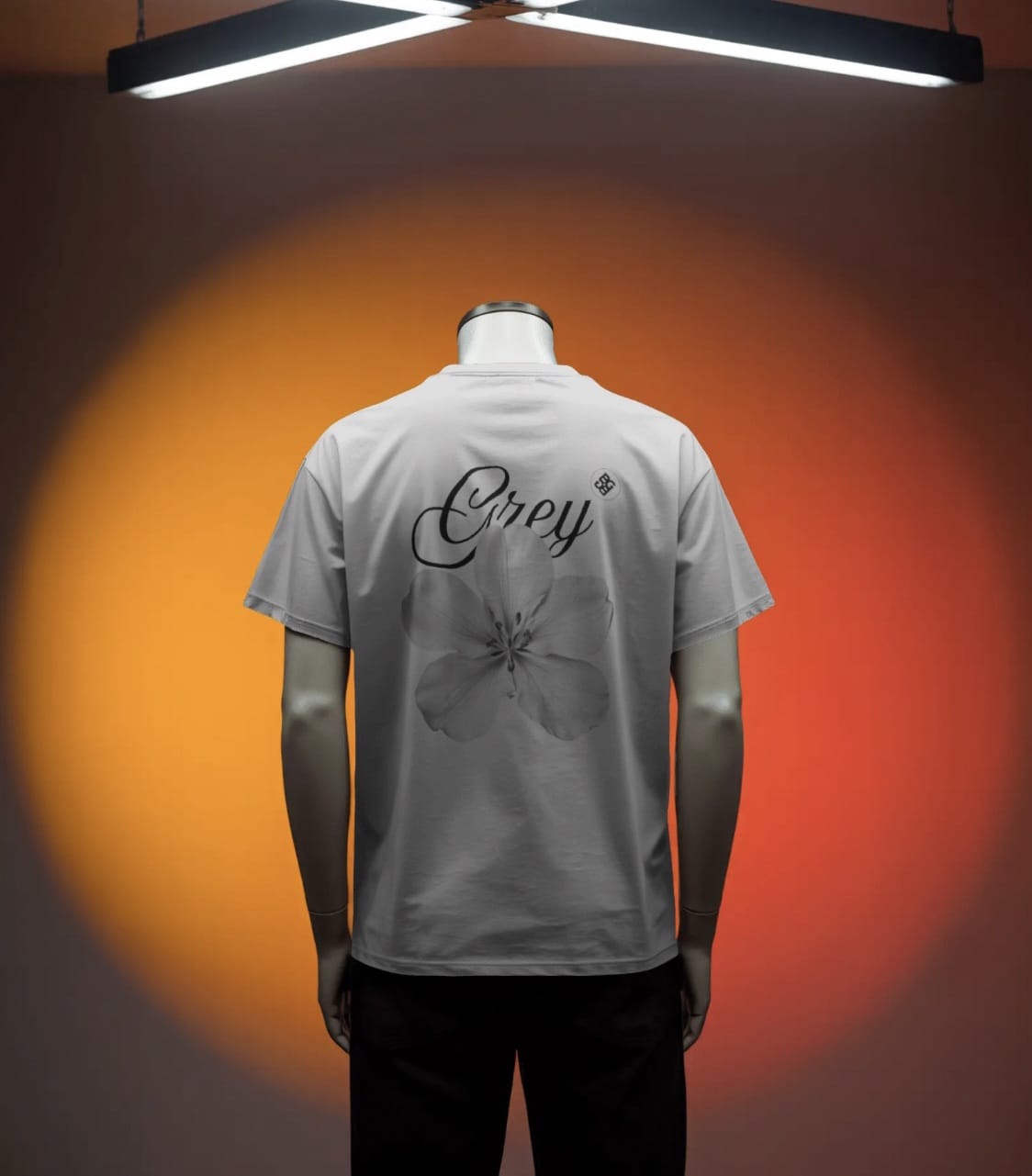 COLD BLUGREY BLOOM T-SHIRT