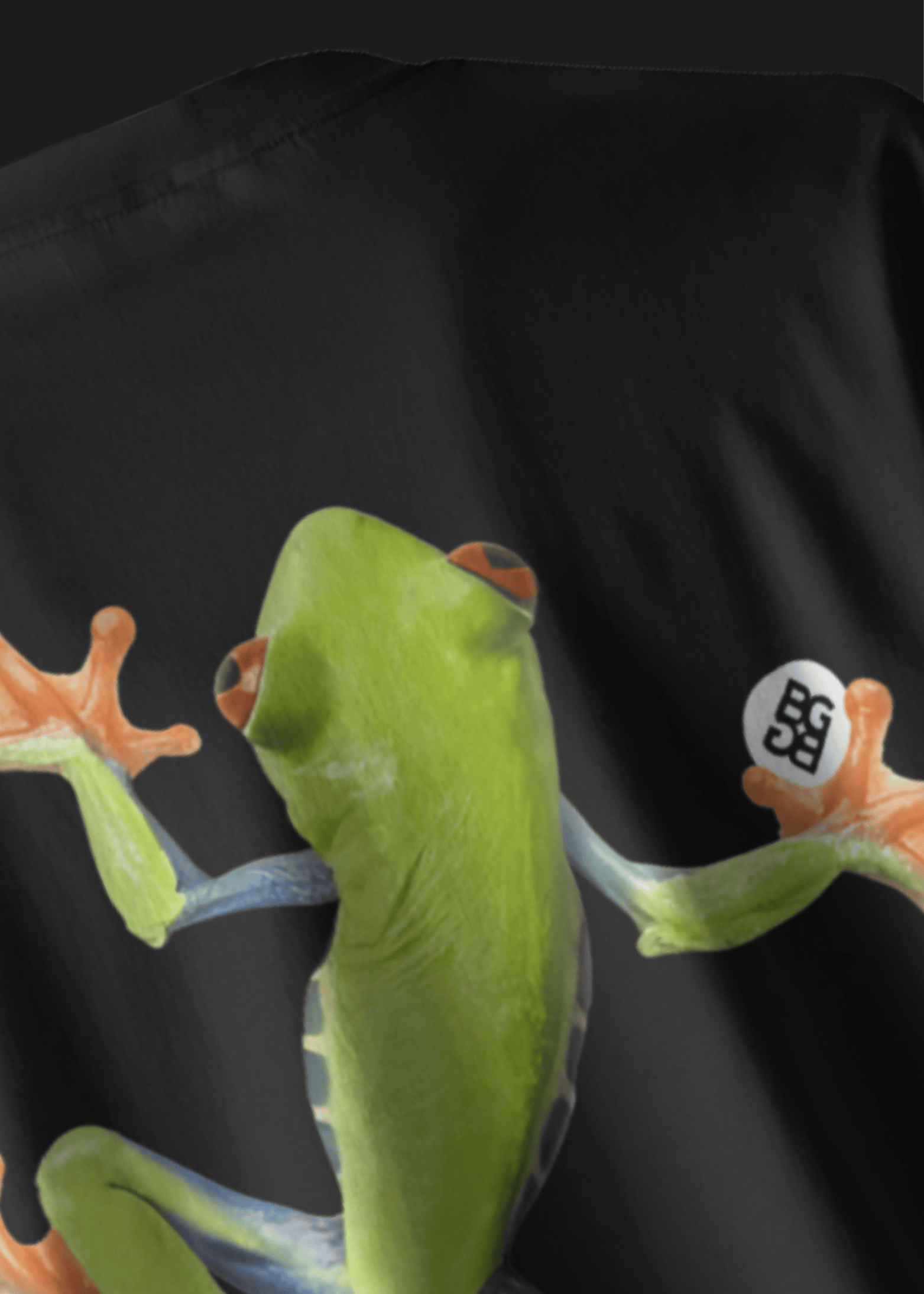 BLACK GRAPHIC FROG T-SHIRT