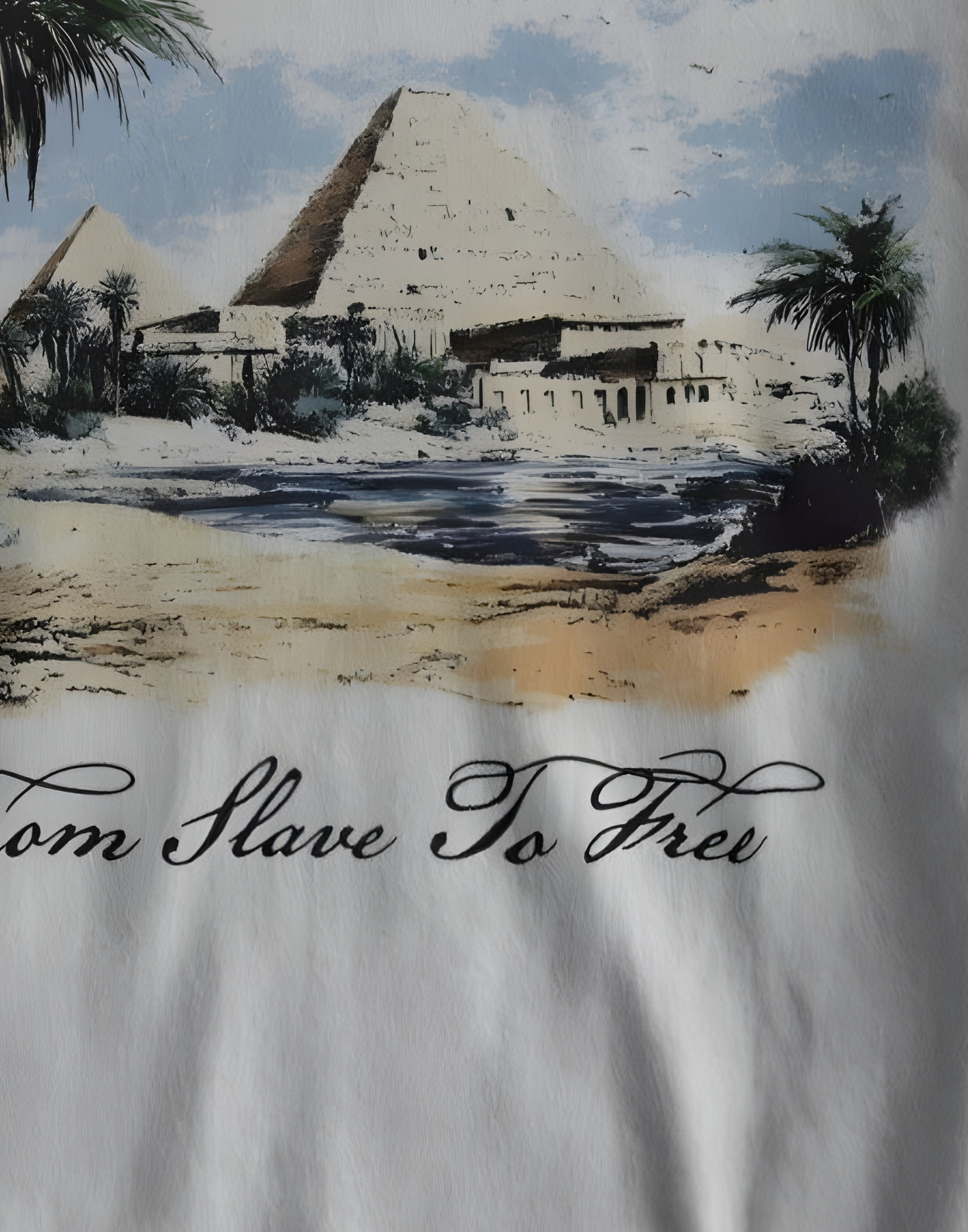 PYRAMID RISE OVERSIZED T-SHIRT